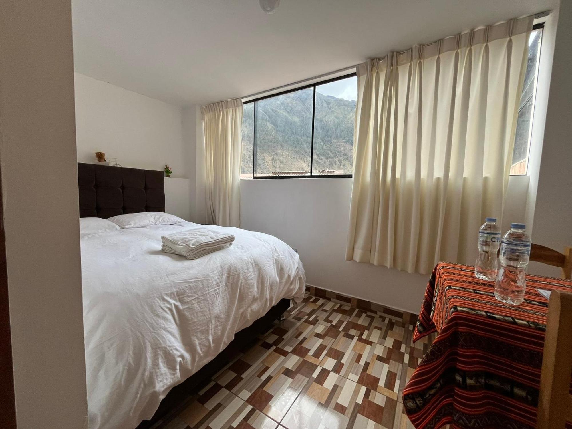 Hostal Apu Qhawarina 오얀따이땀보 외부 사진