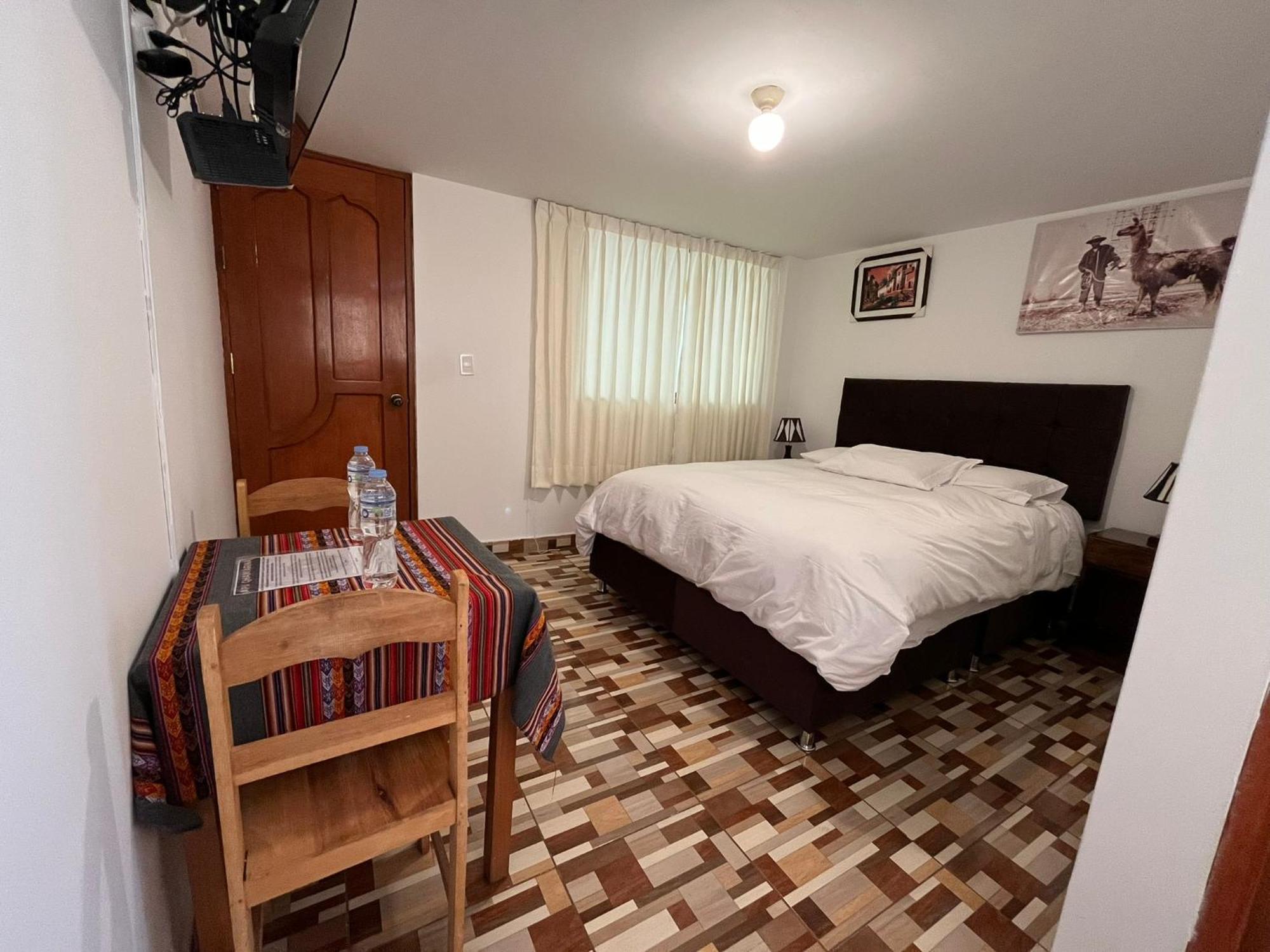 Hostal Apu Qhawarina 오얀따이땀보 외부 사진