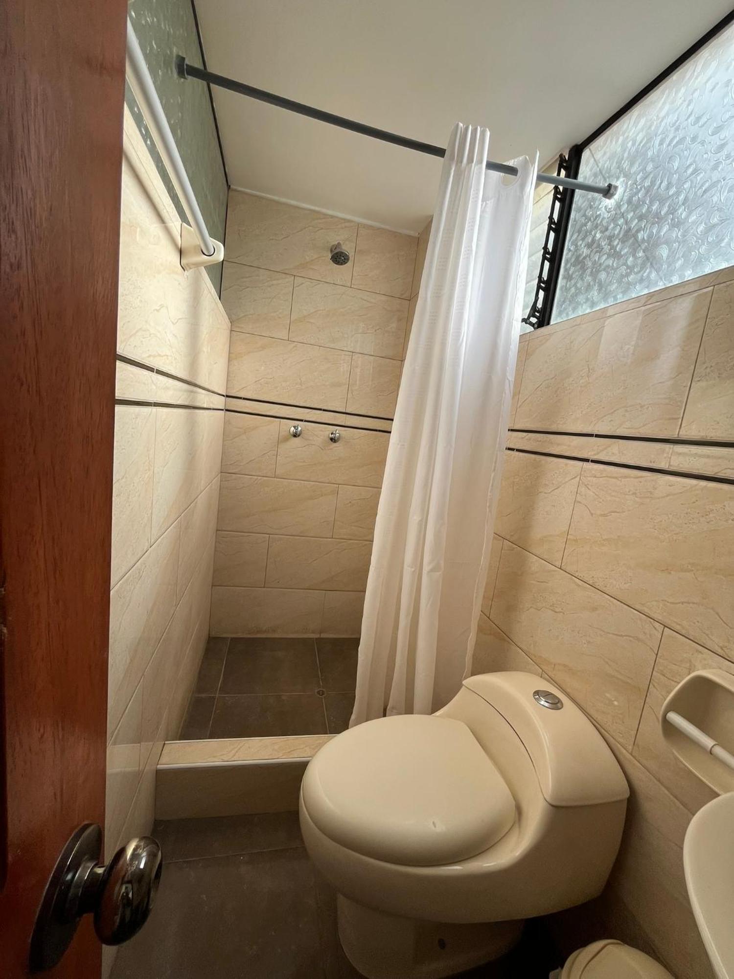Hostal Apu Qhawarina 오얀따이땀보 외부 사진