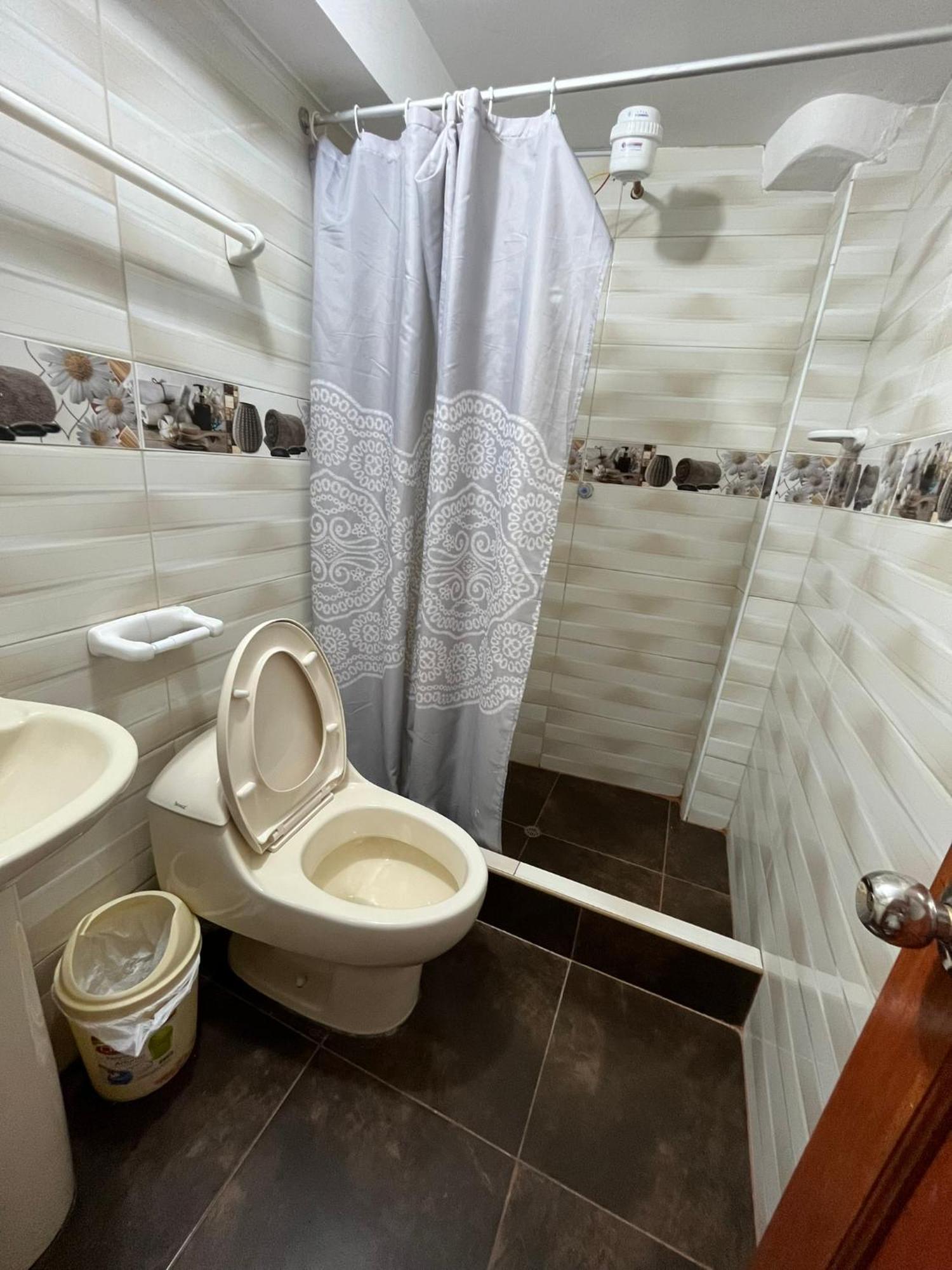 Hostal Apu Qhawarina 오얀따이땀보 외부 사진
